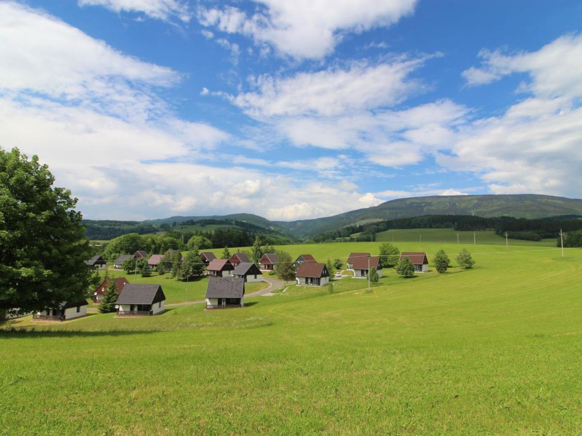 Holiday Home Holiday Hill E52 By Interhome Černý Důl Zewnętrze zdjęcie